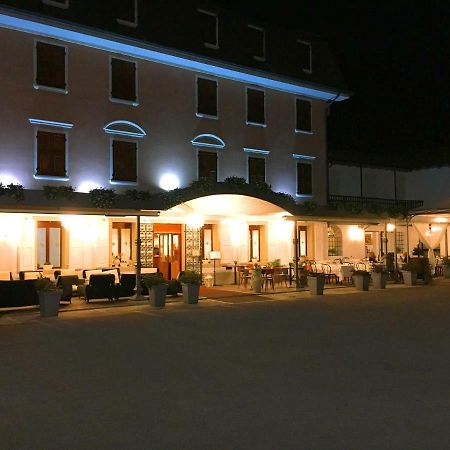 Il Novecento Hotel Casarsa della Delizia Eksteriør billede